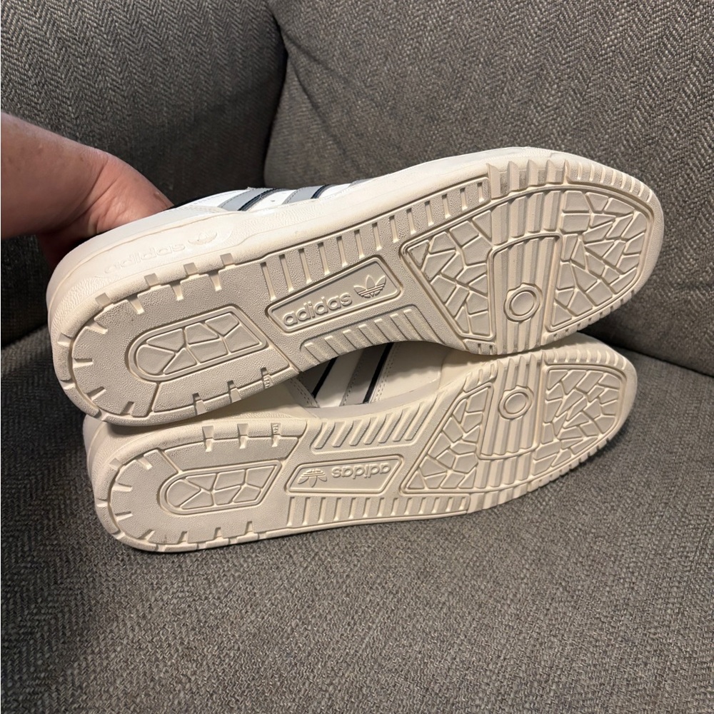 Adidas Rivalry Low Sneakers Mens 15 - Picture 5 of 9